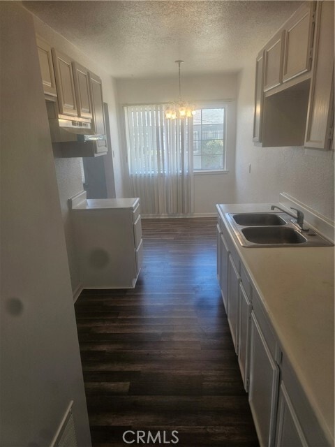 Building Photo - 1545 Sepulveda Ave
