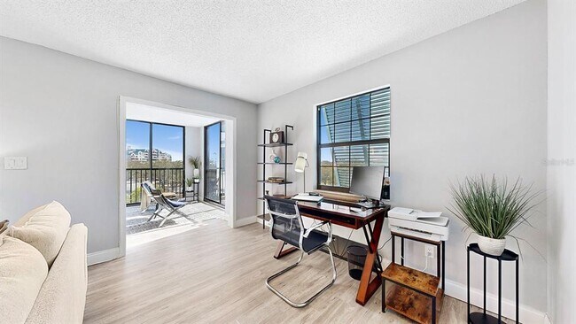 Building Photo - 14820 Rue De Bayonne