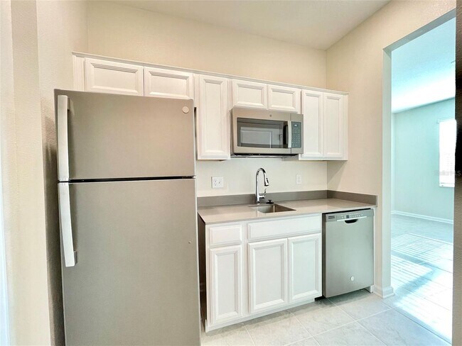 Building Photo - Sawgrass Bay 4 Bedrooms 3 Bathrooms for rent