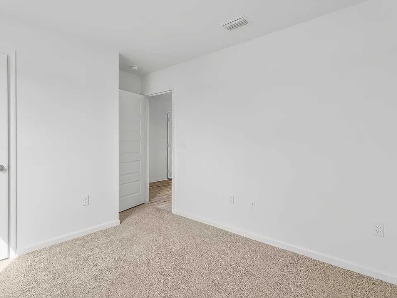 Building Photo - 157 Gray Owl Dr