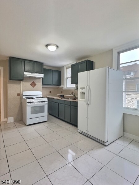 Building Photo - 581 Walnut St