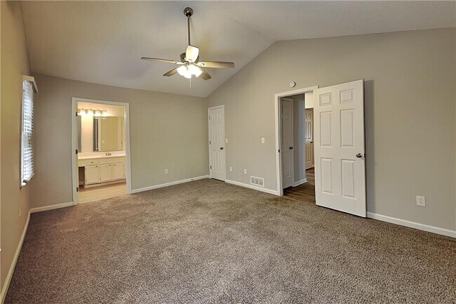 Building Photo - 5336 Muirwood Pl