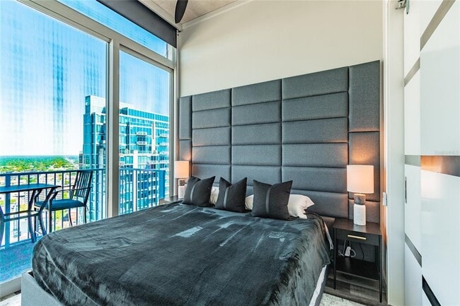 Building Photo - 777 N Ashley Dr