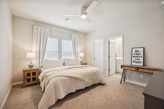 Building Photo - 12000 Corsicana Trl