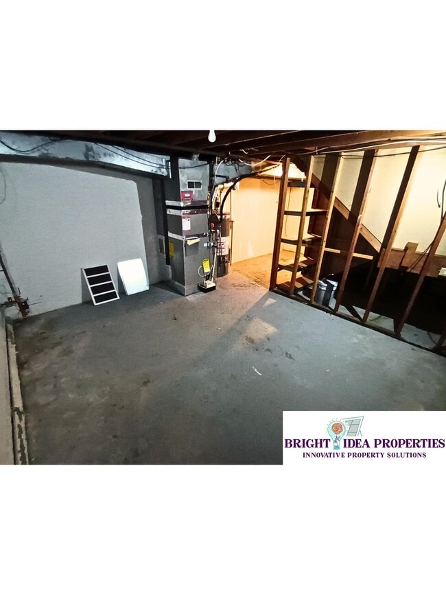 Building Photo - 1171 County B Rd W