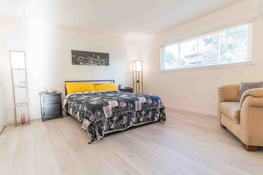 Building Photo - 2023 Habero Dr