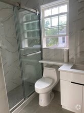 Building Photo - 1542 Tibbits Ave