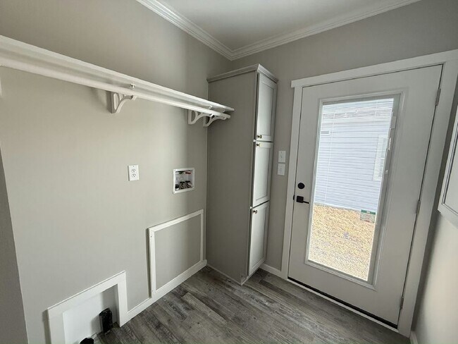 Building Photo - 3618 Vine Trl