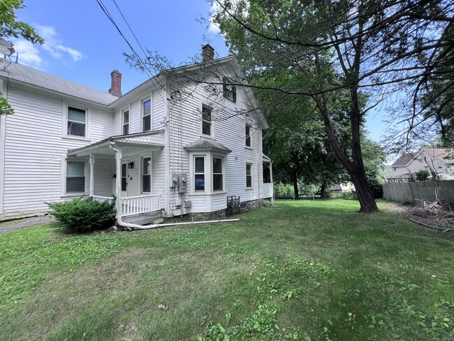 Building Photo - 141 Boyd St