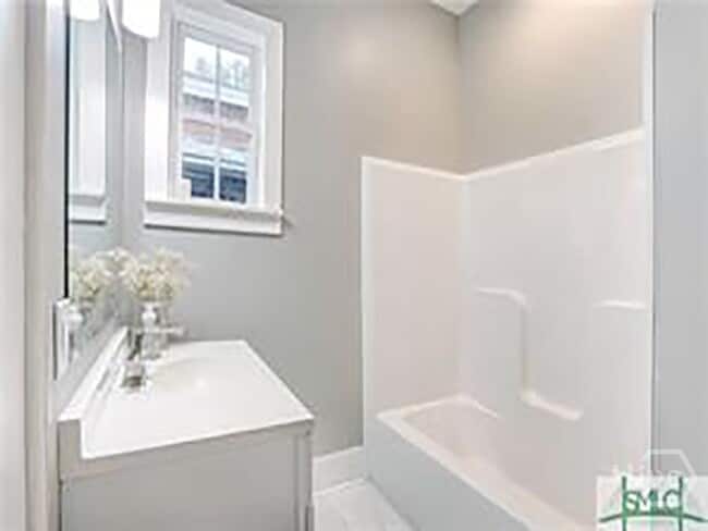 Building Photo - 514 E Anderson St