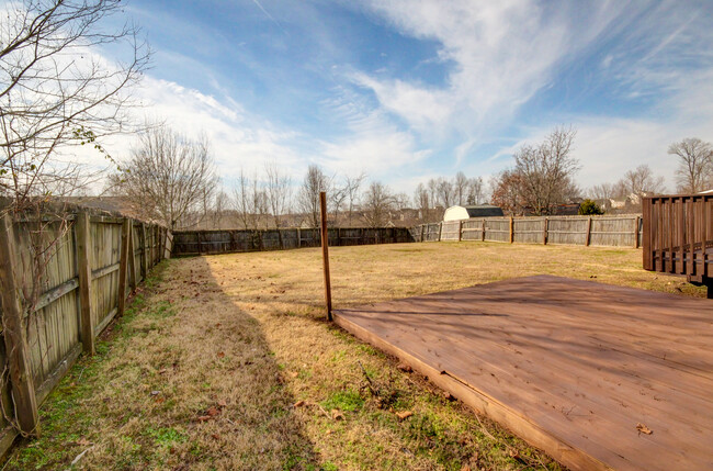 Building Photo - 1568 Cedar Springs Cir