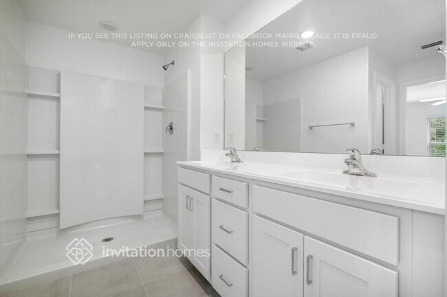 Building Photo - 1645 Diablo Cir SW