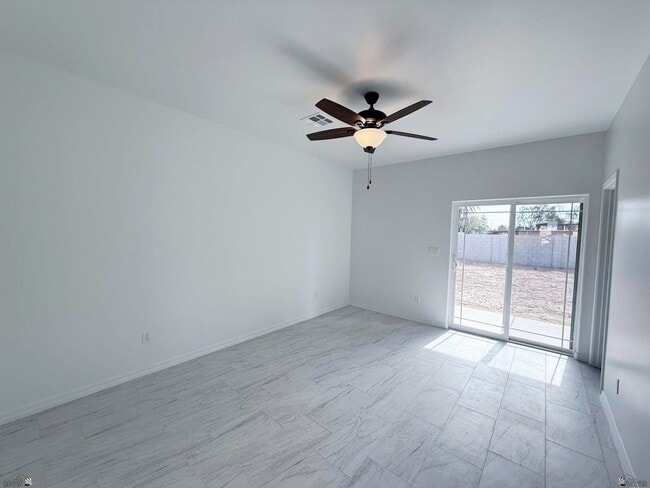 Building Photo - 436 S 17th Ave