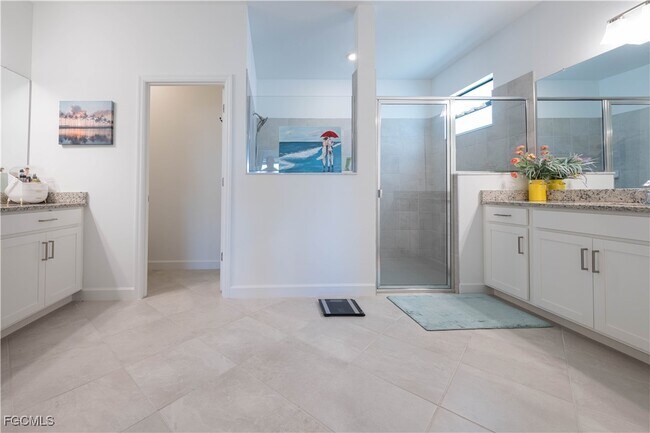 Building Photo - 11171 Canopy Loop