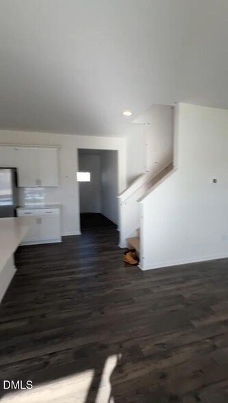 Building Photo - 852 Bullhorn Dr