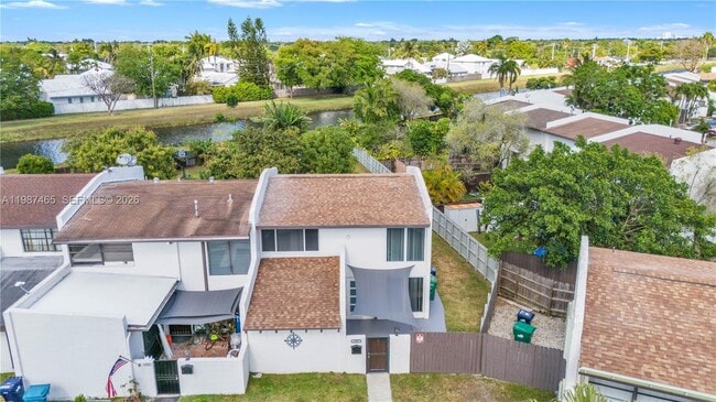 Building Photo - 6505 SW 113th Pl