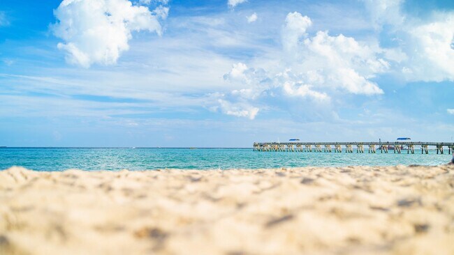 Building Photo - 509 6th N Ave