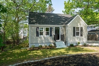 Building Photo - 12 Morrison St