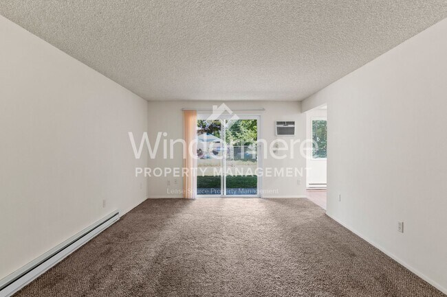 Building Photo - Beautiful and remodeled 1-Bedroom Apartment In Spokane Valley