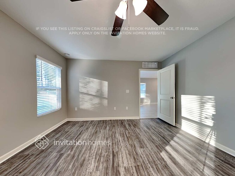 Building Photo - 565 Meadow Ridge Dr