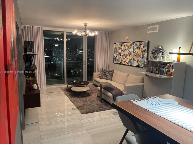 Primary Photo - 330 Sunny Isles Blvd
