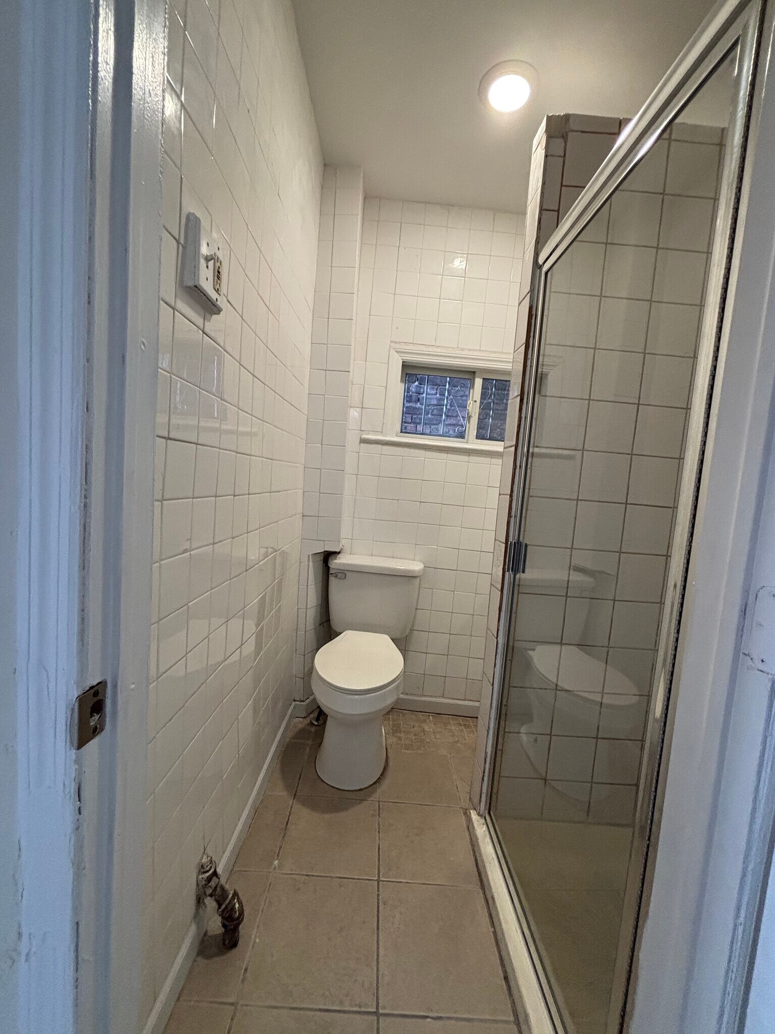 Building Photo - 214 S 11th St