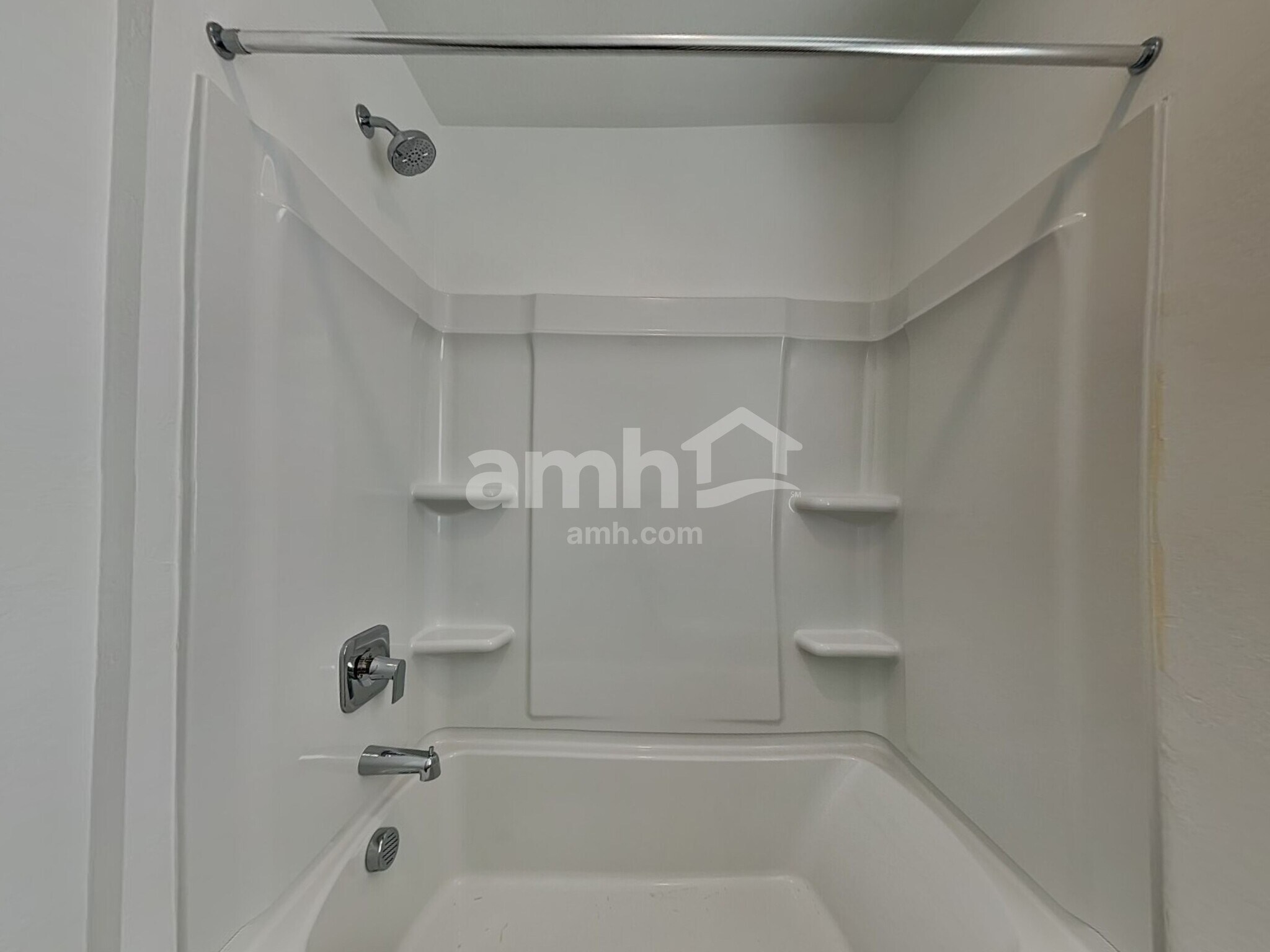 Building Photo - 20177 W Thomas Rd