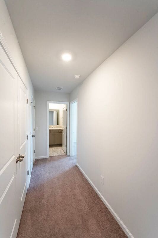 Building Photo - 8J Crabapple Cir