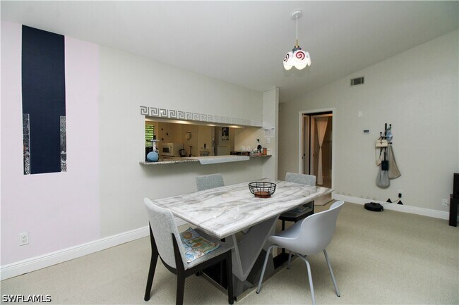 Building Photo - 5767 Deauville Cir