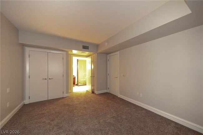 Building Photo - 2700 S Las Vegas Blvd