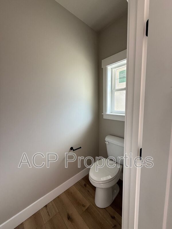 Building Photo - 2201 DeJong Dr