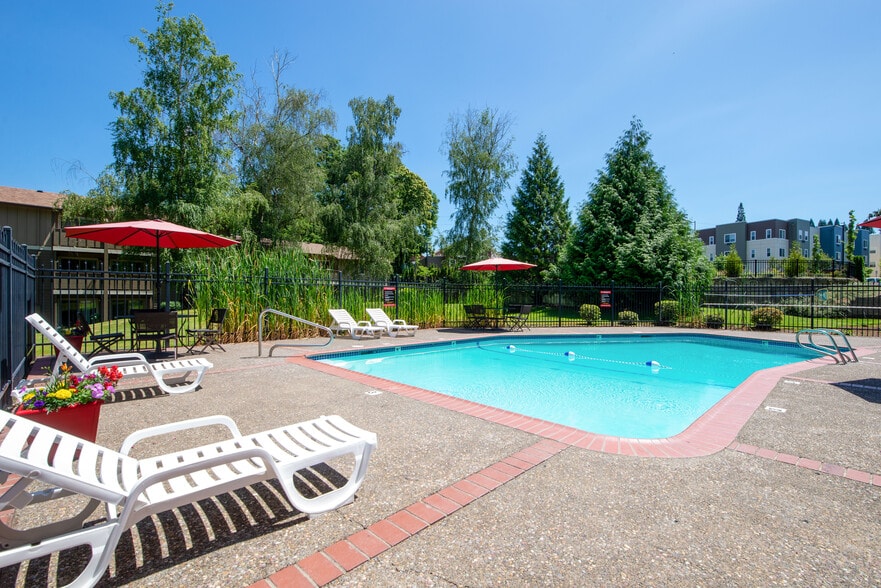 Building Photo - Chelan Apartments