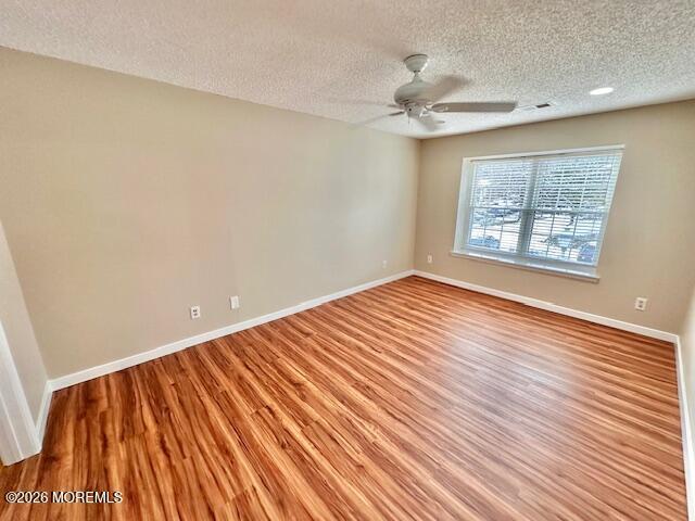 Building Photo - 211 Sunshine Ct