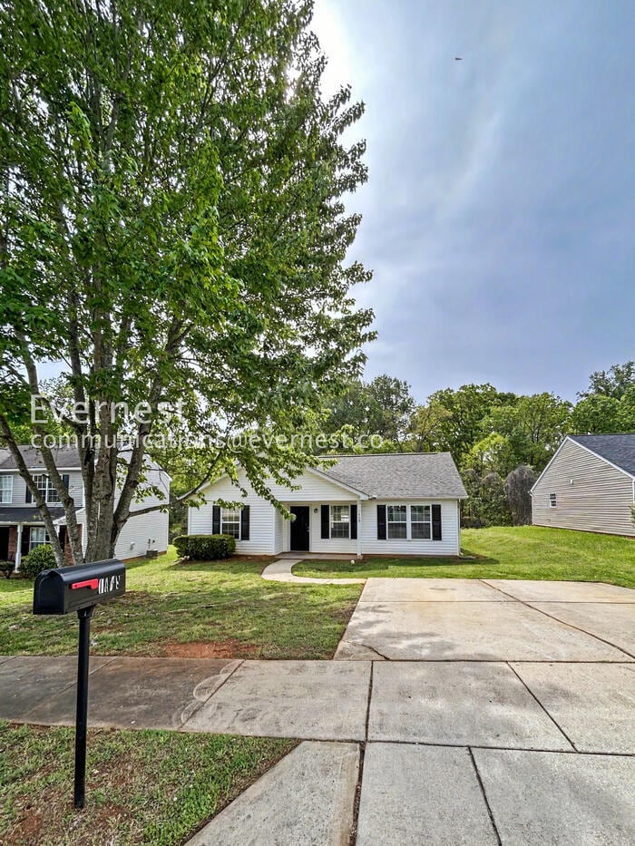 Building Photo - 1439 Clooney Ln