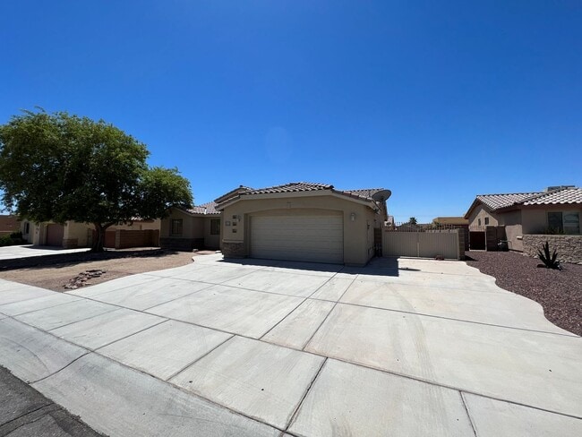 Building Photo - CULDESAC HOME IN ESTRELLA!