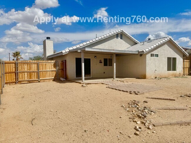 Building Photo - 6748 Quail Spring Ave