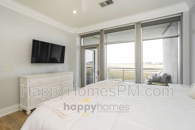 Building Photo - 118 Cooper River Dr