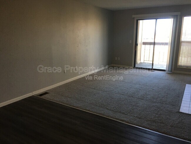 Building Photo - 2740 W 86th Ave