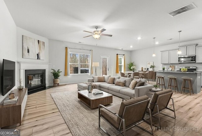 Building Photo - 328 Orchid Dr