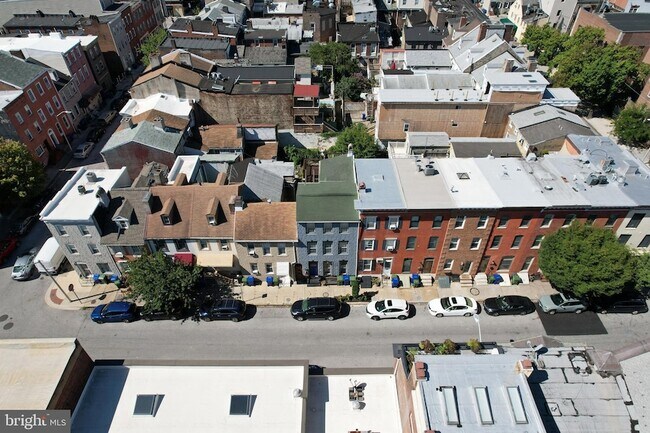 Building Photo - 244 S Exeter St