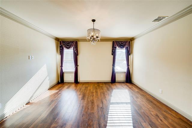 Building Photo - 4220 Riverview Dr