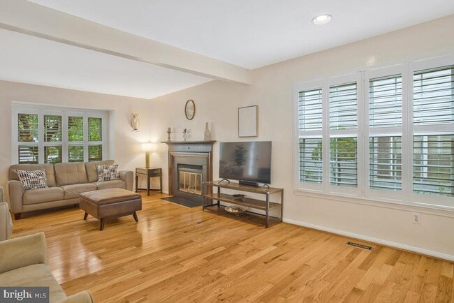 Building Photo - 11516 Shell Flower Ln