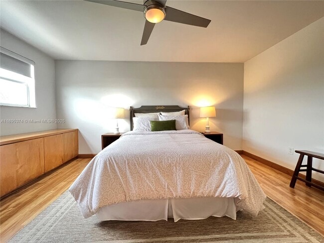 Building Photo - 555 Crandon Blvd