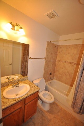 Building Photo - 4600 E Moody Blvd