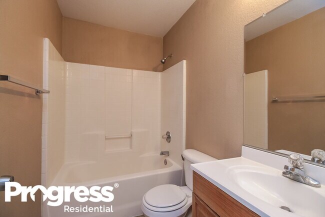 Building Photo - 9134 W Hazelwood St