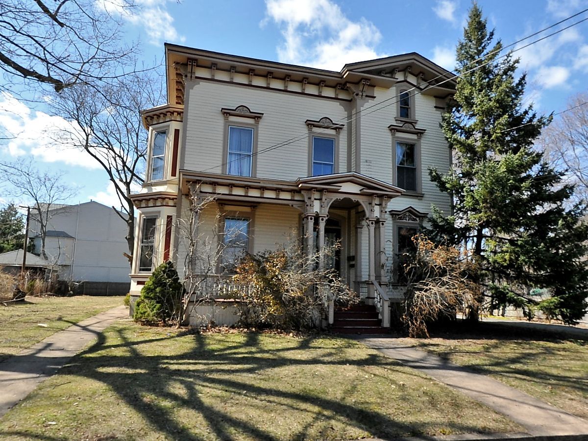 Building Photo - 88 Harrison St