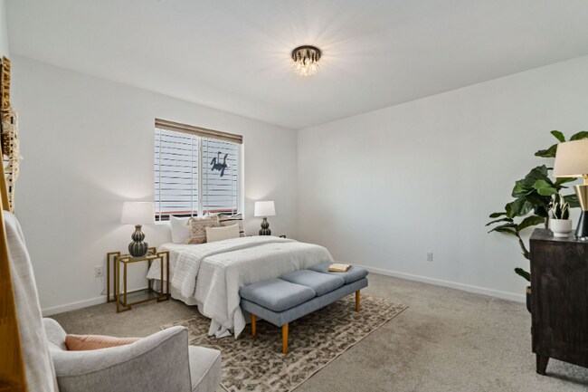 Building Photo - 1810 Tree Grove Dr