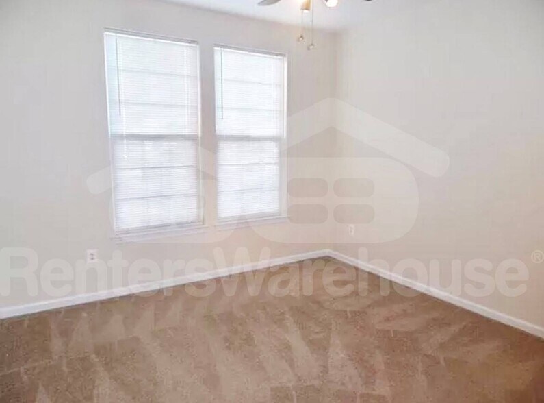 Building Photo - 1612 Hardwick Ct