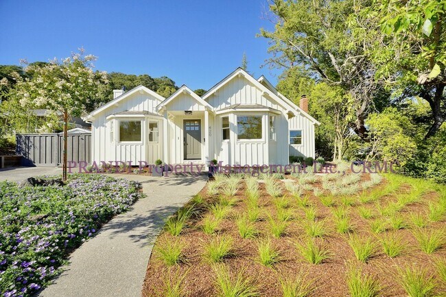 Primary Photo - Marinwood Gem, Fully Renovated, Stylish an...