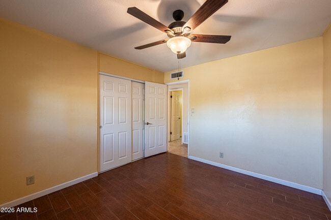 Building Photo - 8303 E Glenrosa Ave